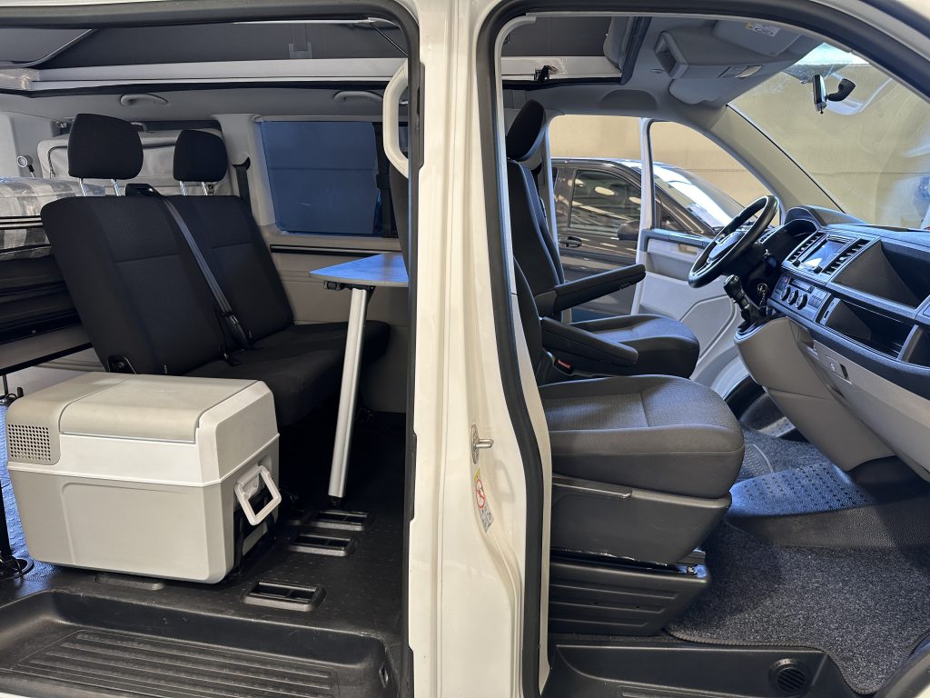 VW CARAVELLE 2.0TDI BMT 114CV TRENDLINE «T-BUDDY BY TINKERVAN» PACK VIVIENDA + TECHO SCA 194 - foto 35