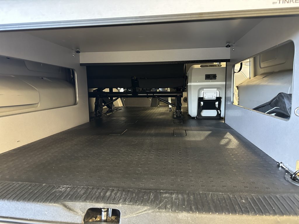 VW CARAVELLE 2.0TDI BMT 114CV TRENDLINE «T-BUDDY BY TINKERVAN» PACK VIVIENDA + TECHO SCA 194 - foto 48