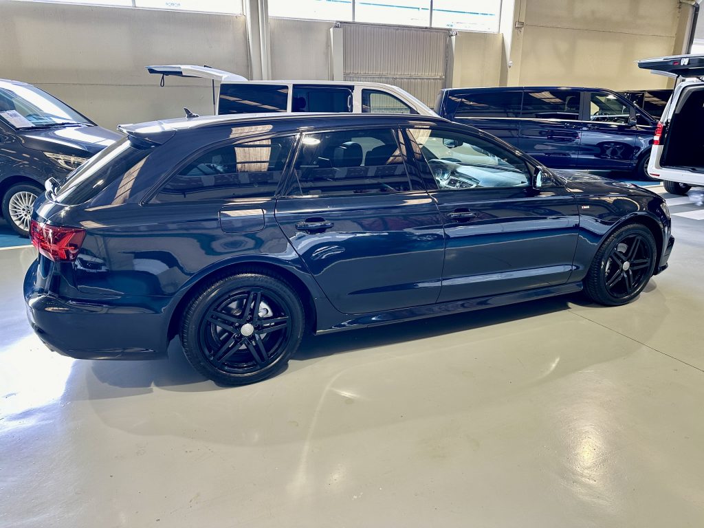 AUDI A6 2.0TDI ULTRA 190CV STRONIC-7 AVANT SLINE + TECHO FULL EQUIPE / AZUL FIRMAMENTO - foto 59