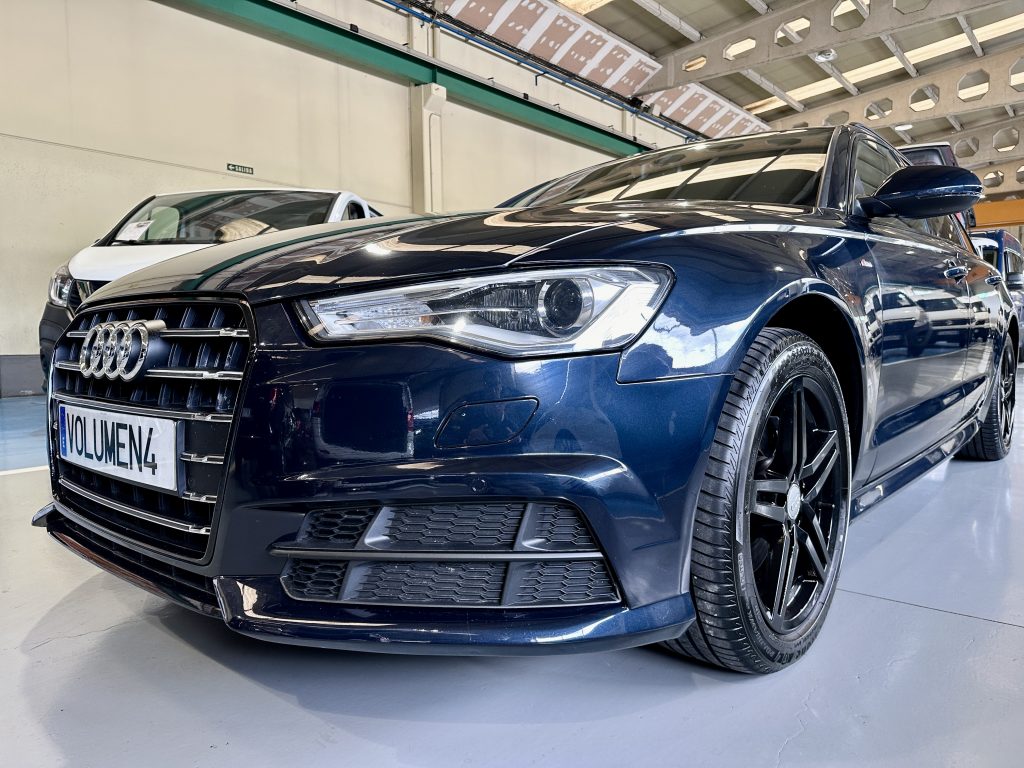 AUDI A6 2.0TDI ULTRA 190CV STRONIC-7 AVANT SLINE + TECHO FULL EQUIPE / AZUL FIRMAMENTO - foto 61