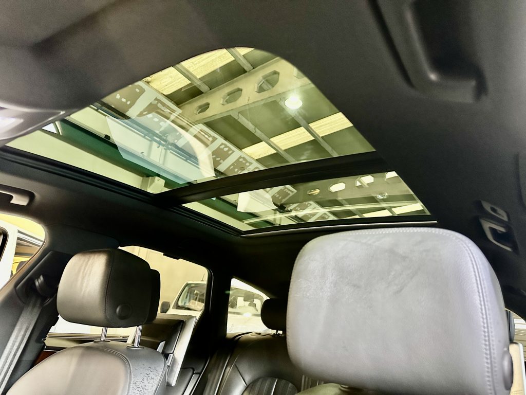 AUDI A6 2.0TDI ULTRA 190CV STRONIC-7 AVANT SLINE + TECHO FULL EQUIPE / AZUL FIRMAMENTO - foto 24