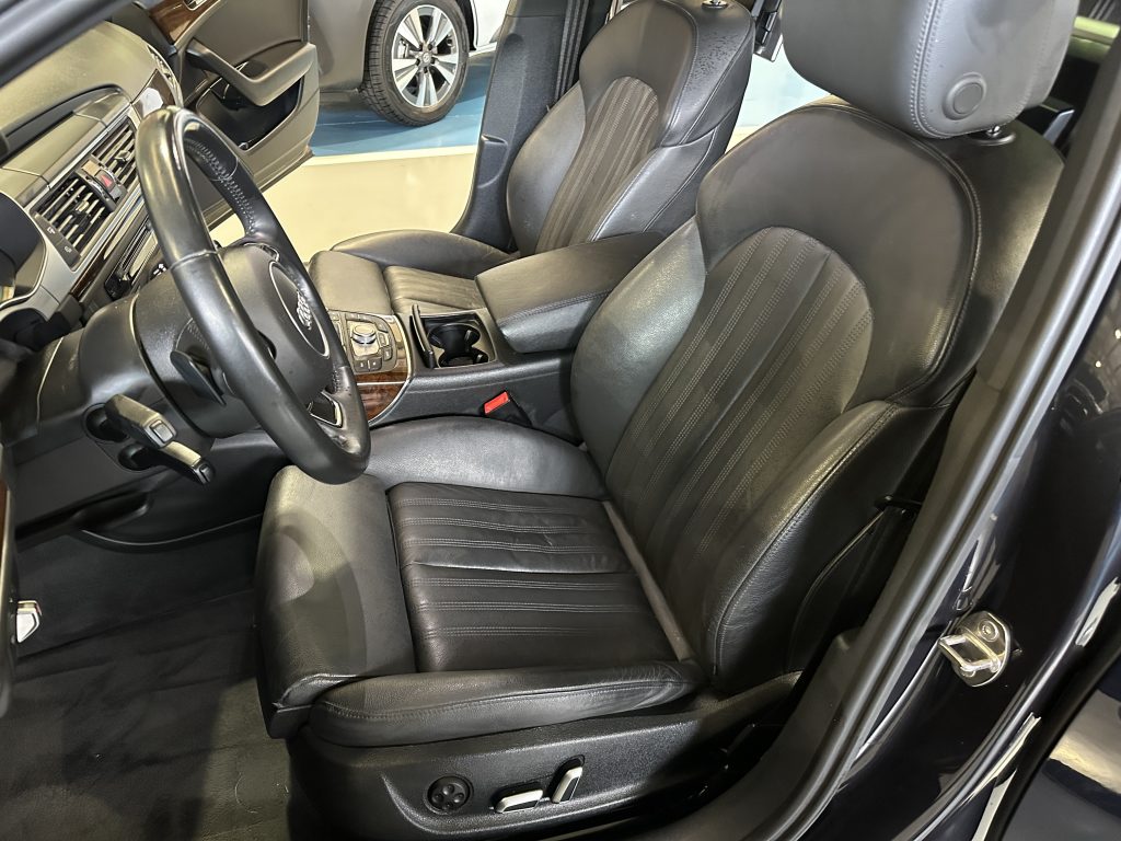 AUDI A6 2.0TDI ULTRA 190CV STRONIC-7 AVANT SLINE + TECHO  FULL EQUIPE / AZUL FIRMAMENTO - foto 2
