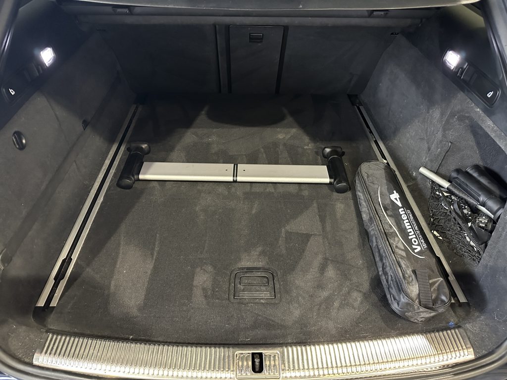 AUDI A6 2.0TDI ULTRA 190CV STRONIC-7 AVANT SLINE + TECHO FULL EQUIPE / AZUL FIRMAMENTO - foto 47