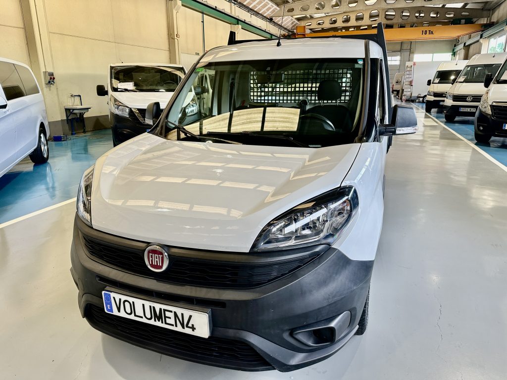 FIAT DOBLO 1.6 MTJ 105CV WORK UP MAXI 3 PL. PICKUP + EXTRAS / CARGA UT. 930KG - foto 2