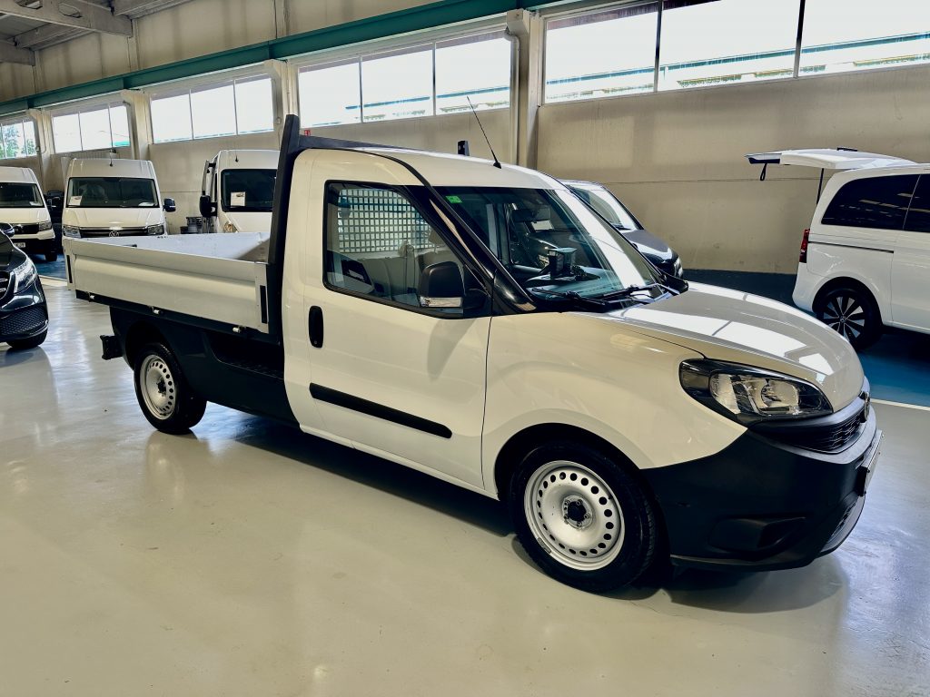 FIAT DOBLO 1.6 MTJ 105CV WORK UP MAXI 3 PL. PICKUP + EXTRAS / CARGA UT. 930KG - foto 12