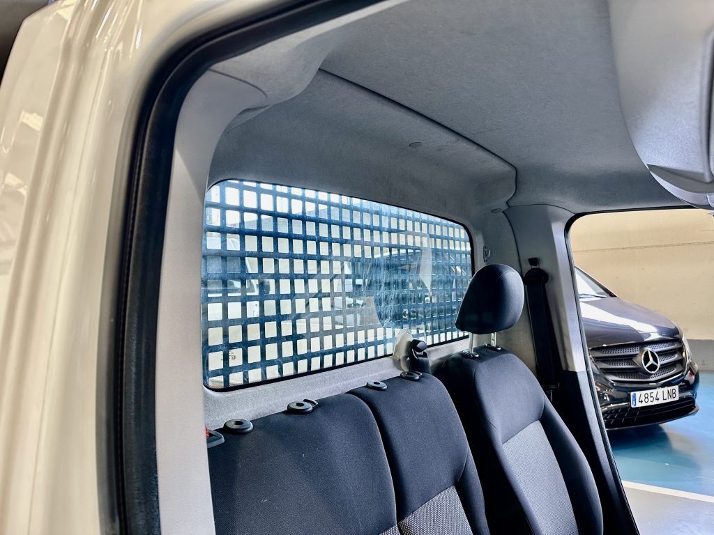 FIAT DOBLO 1.6 MTJ 105CV WORK UP MAXI 3 PL. PICKUP + EXTRAS / CARGA UT. 930KG - foto 39