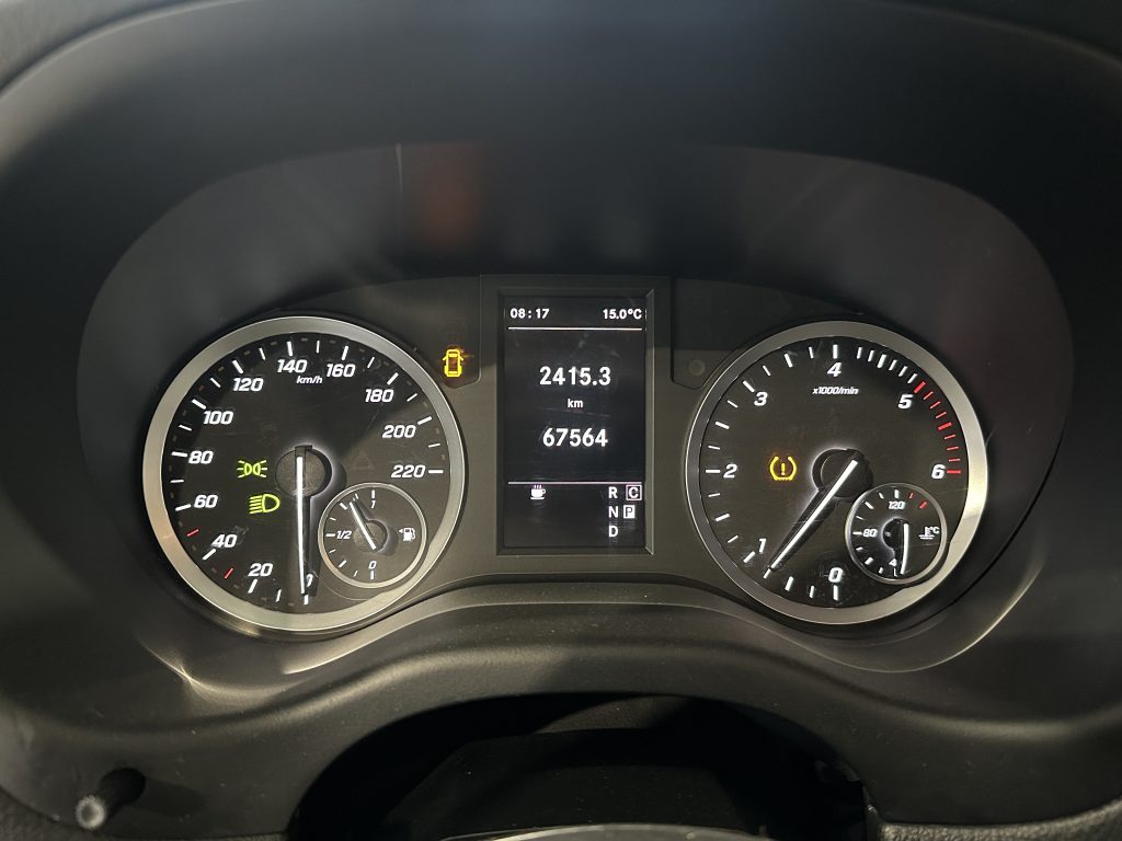 MERCEDES BENZ VITO 116CDI 163CV TOURER PRO 9GTRONIC 9PL. RWD + DOB. PUERTA + LED + PACK SELECT / TURISMO - foto 34