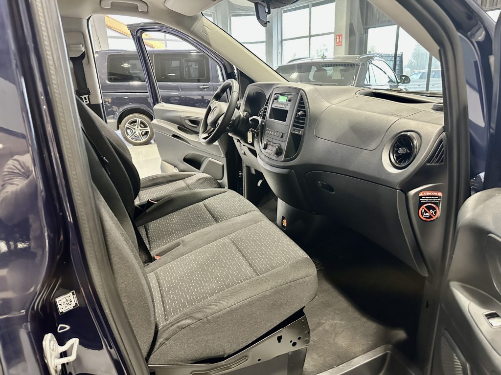 MERCEDES BENZ VITO 116CDI 163CV TOURER PRO 9GTRONIC 9PL. RWD + DOB. PUERTA + LED + PACK SELECT / TURISMO - foto 24