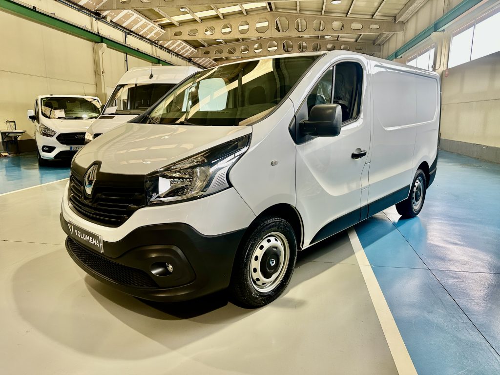 RENAULT TRAFFIC 1.6BLUEDCI 120CV FURGON L1H1 ENERGY FWD 2.7T / CARGA UTIL 1.150 KG - foto 30
