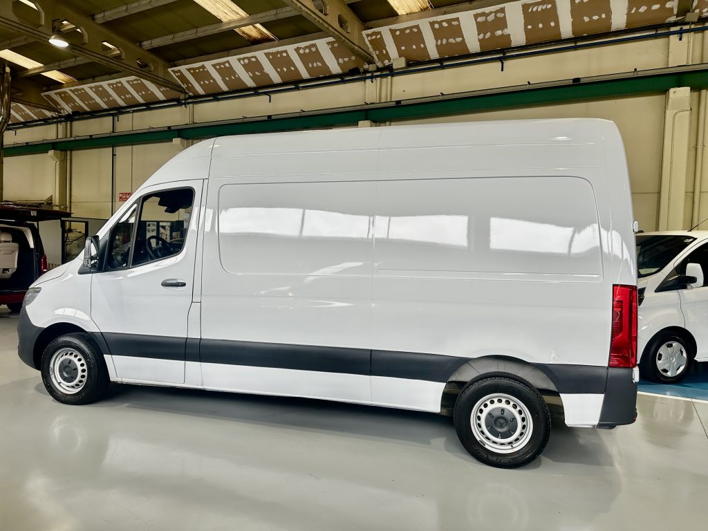 MERCEDES BENZ SPRINTER 314CDI 2.2CDI 143CV FWD FG MEDIO TECHO ELEV 11.3m PANEL + EXTRAS / 3.500 KG - foto 14