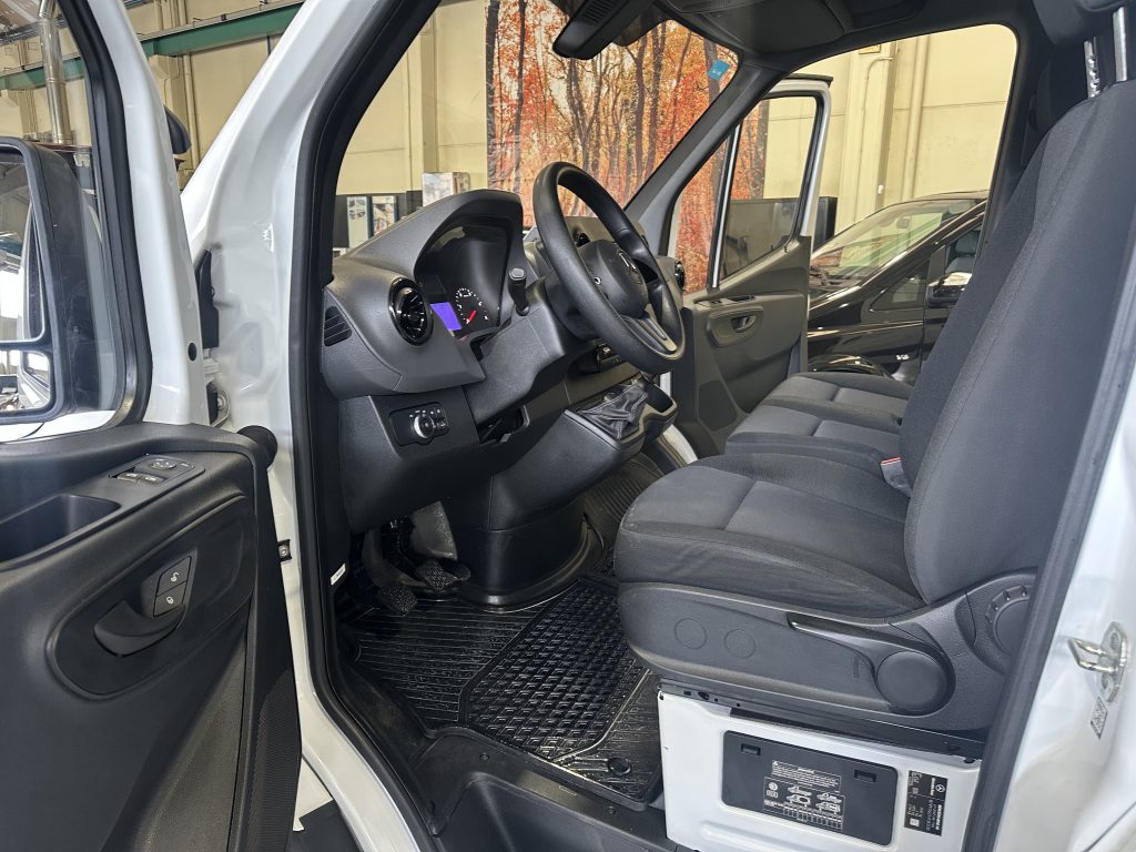 MERCEDES BENZ SPRINTER 314CDI 2.2CDI 143CV FWD FG MEDIO TECHO ELEV 11.3m PANEL + EXTRAS / 3.500 KG - foto 23