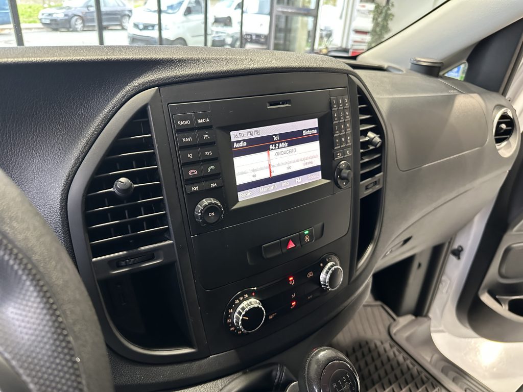 MERCEDES BENZ MARCO POLO V200CDI 136CV ACTIVITY LARGA + EXTRAS - foto 17