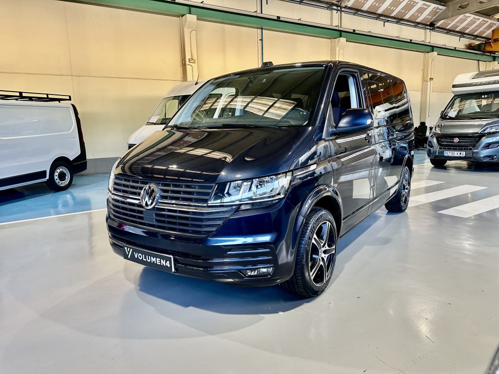VW CARAVELLE 2.0TDI BMT 150CV T6.1 DSG ORIGIN 8 PL. CORTA SEMINUEVA + EXTRAS / AZUL STARLIGHT - foto 1