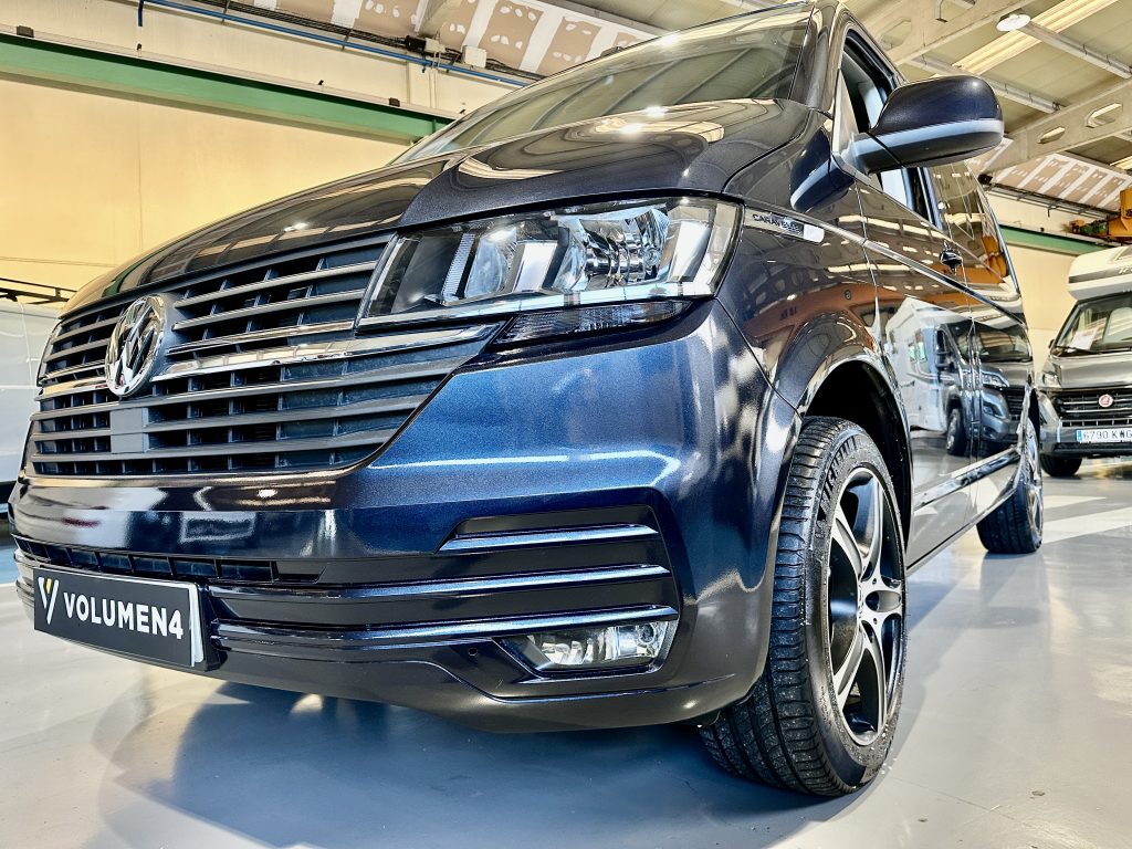 VW CARAVELLE 2.0TDI BMT 150CV T6.1 DSG ORIGIN 8 PL. CORTA SEMINUEVA + EXTRAS / AZUL STARLIGHT - foto 10