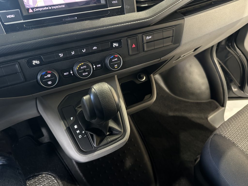 VW CARAVELLE 2.0TDI BMT 150CV T6.1 DSG ORIGIN 8 PL. CORTA SEMINUEVA + EXTRAS / AZUL STARLIGHT - foto 21