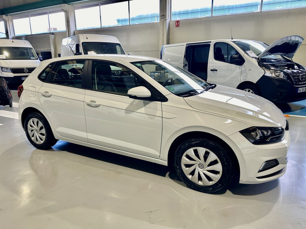 VW POLO 1.0TSI 70KW 95CV ADVANCE 5 PTAS. + EXTRAS / VARIOS EN STOCK - foto 23