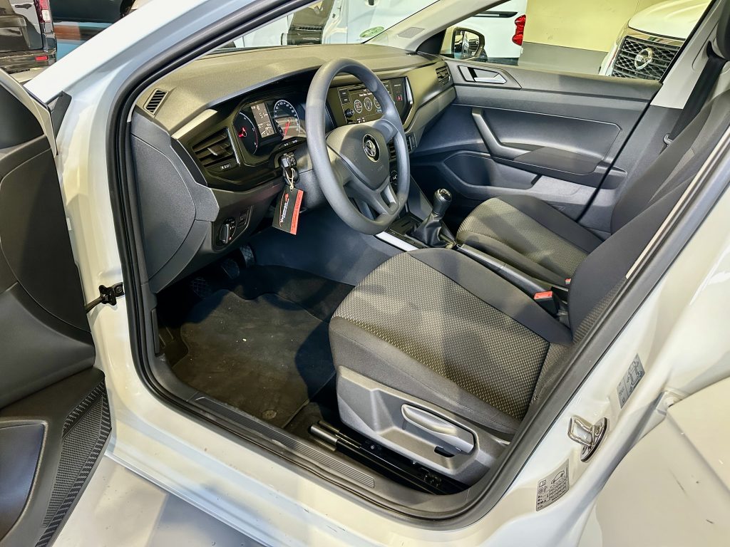 VW POLO 1.0TSI 70KW 95CV ADVANCE 5 PTAS. + EXTRAS / VARIOS EN STOCK - foto 30