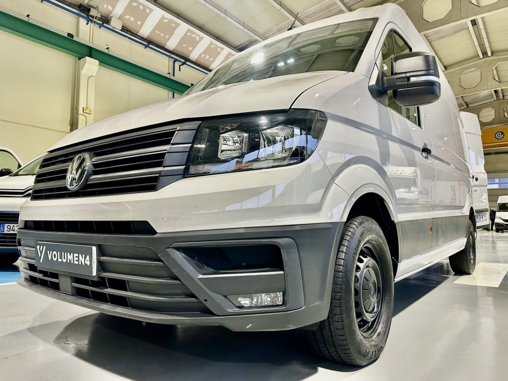 VOLKSWAGEN CRAFTER 2.0TDI 140CV BMT FURGON L3H3 MEDIA T.E. 11.4m3 FWD + EXTRAS / 3.500 KG - foto 6