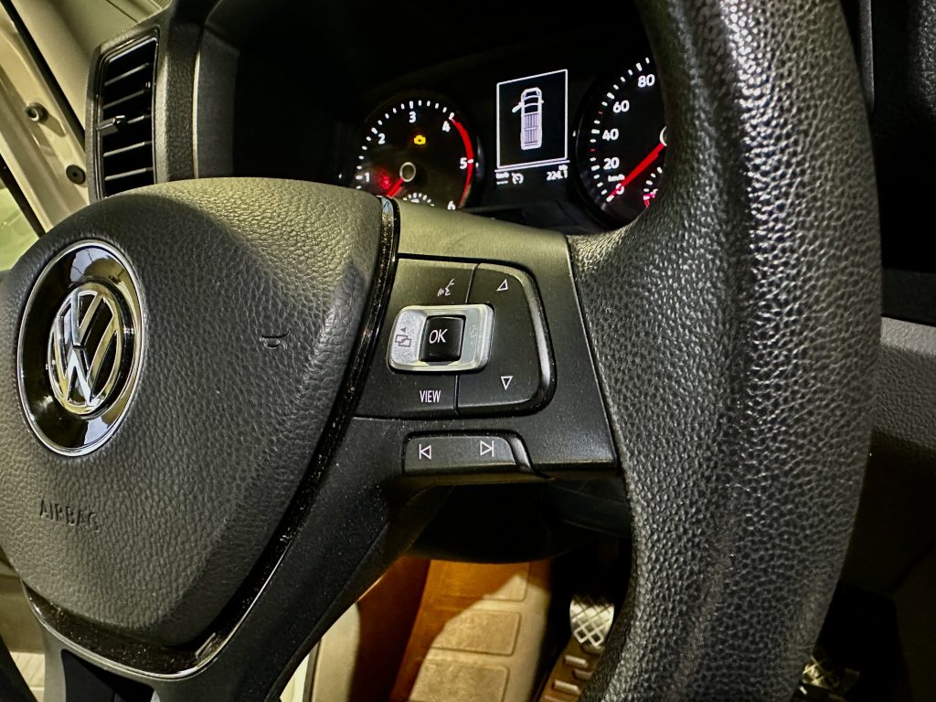 VOLKSWAGEN CRAFTER 2.0TDI 140CV BMT FURGON L3H3 MEDIA T.E. 11.4m3 FWD + EXTRAS / 3.500 KG - foto 26