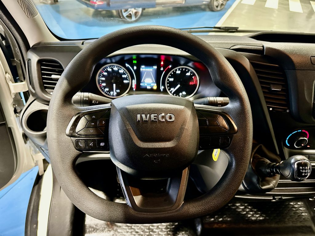 IVECO DAILY 35S14 H 2.3D 136CV FG MIXTA 6PL EXTRALARGA 16m3 T. ELEV. RWD 4.100 D.EJ. / 3.500KG - foto 23