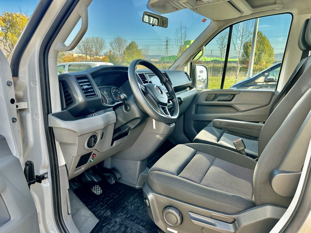 VW CRAFTER 2.0TDI BMT 122CV M6 C/C CHASIS L3 3.640 D.EJES RWD CAJA AB BASCULANTE 3,90 x 2,10 + EXTRAS / 3.500KG - foto 11