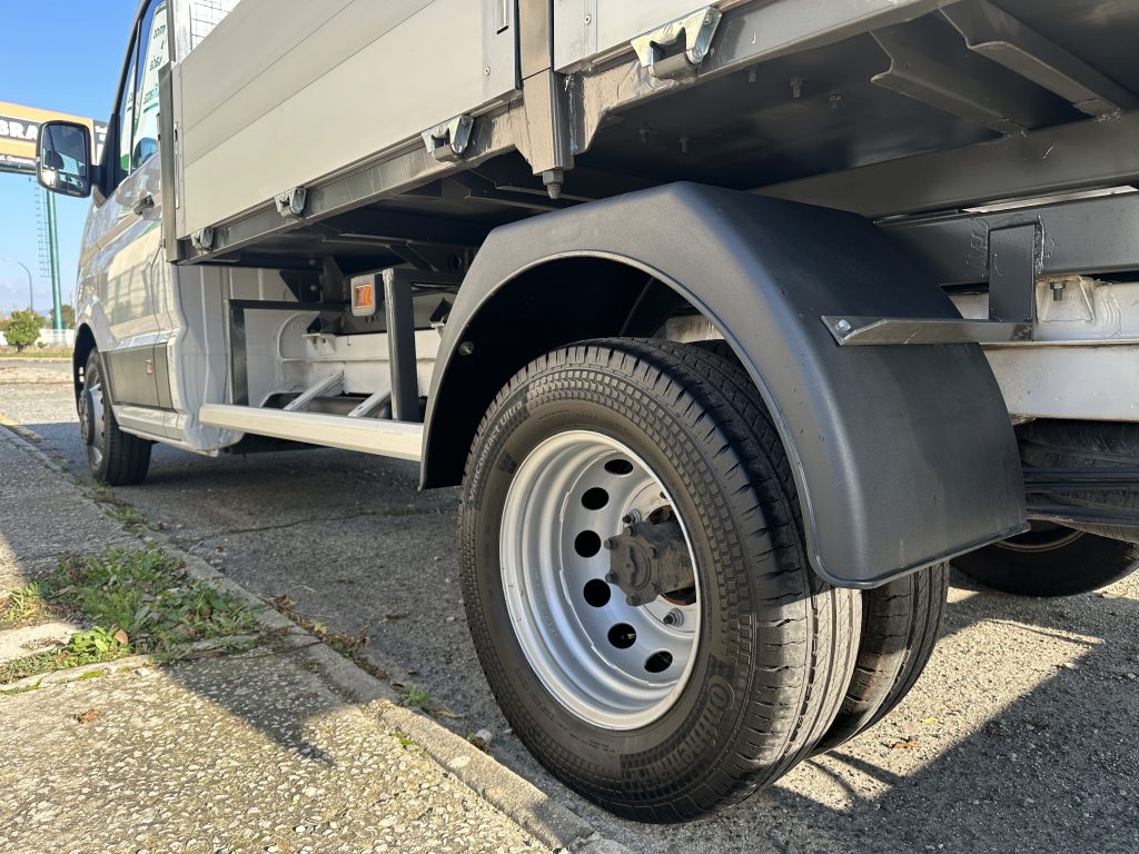 VW CRAFTER 2.0TDI BMT 122CV M6 C/C CHASIS L3 3.640 D.EJES RWD CAJA AB BASCULANTE 3,90 x 2,10 + EXTRAS / 3.500KG - foto 17