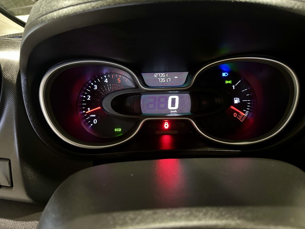 RENAULT TRAFFIC 2.0 BLUEDCI 120CV FURGON L1 H1 ENERGY 2.7T / FULL LED + EXTRAS - foto 15