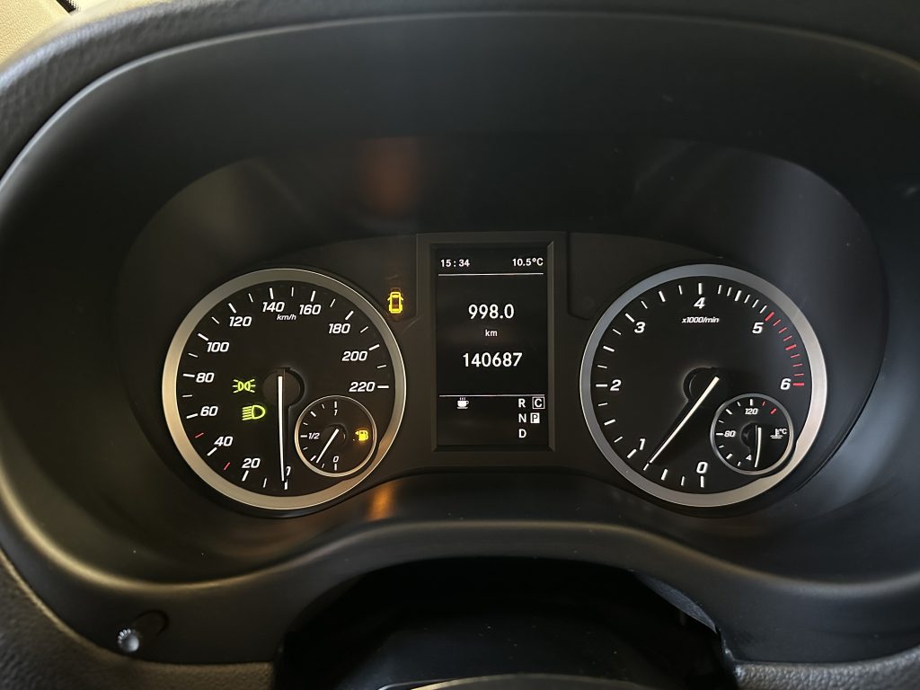 MERCEDES BENZ VITO 114CDI 2.0CDI 136CV 9GTRONIC FURGON PRO LARGA RWD (T. TRAS.) + CLIMATIZADOR + EXTRAS - foto 7