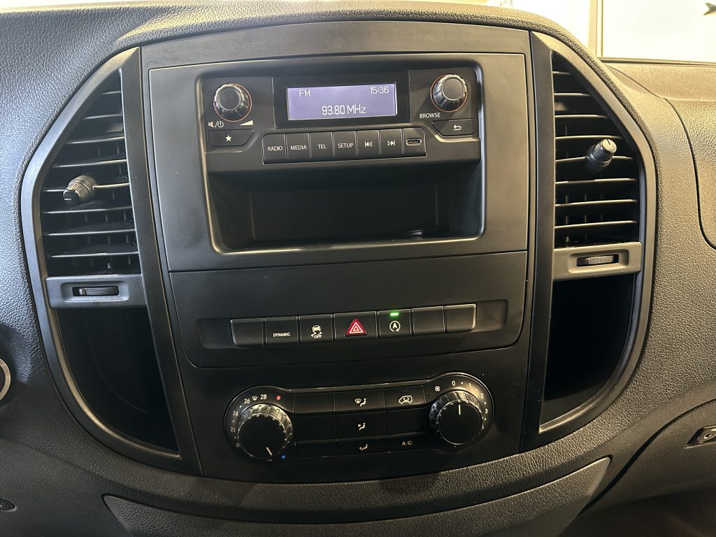 MERCEDES BENZ VITO 114CDI 2.0CDI 136CV 9GTRONIC FURGON PRO LARGA RWD (T. TRAS.) + CLIMATIZADOR + EXTRAS - foto 15