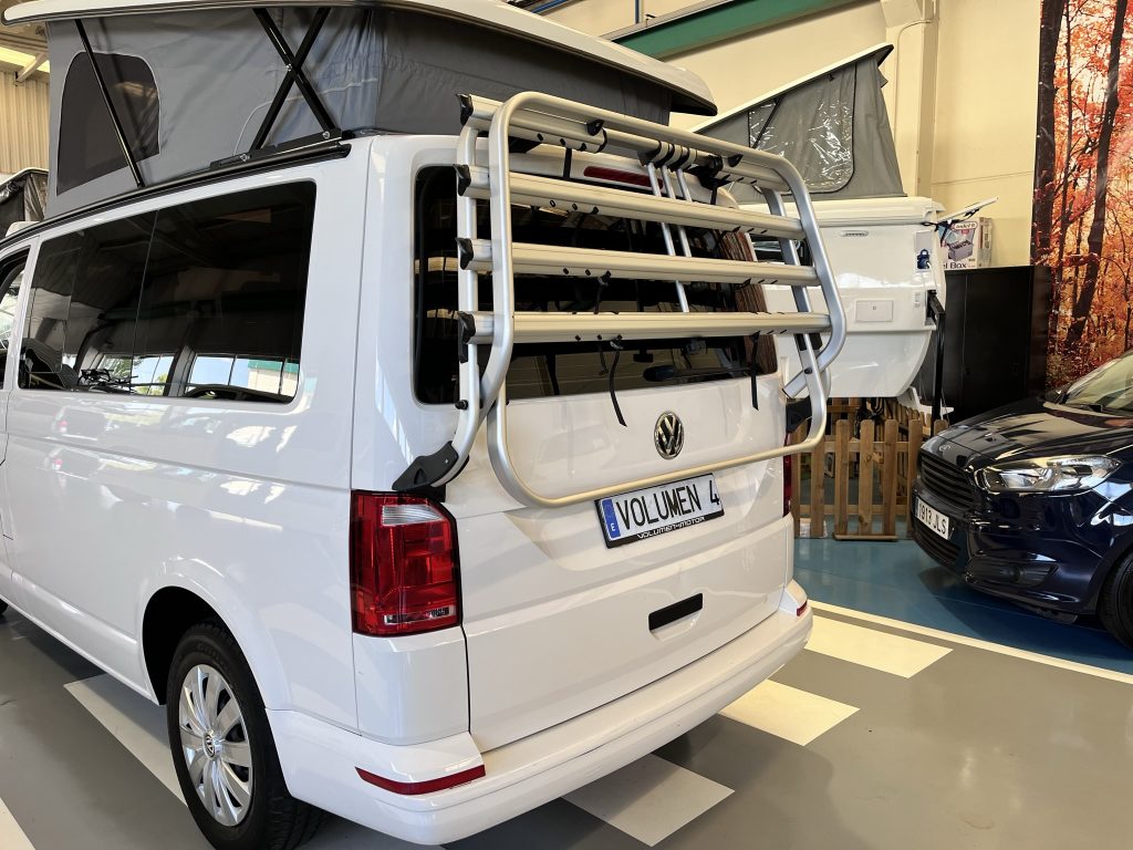 VOLKSWAGEN CARAVELLE 2.0TDI 102CV BMT PACK VIVIENDA + TECHO ELEVABLE REIMO + EXTRAS - foto 9