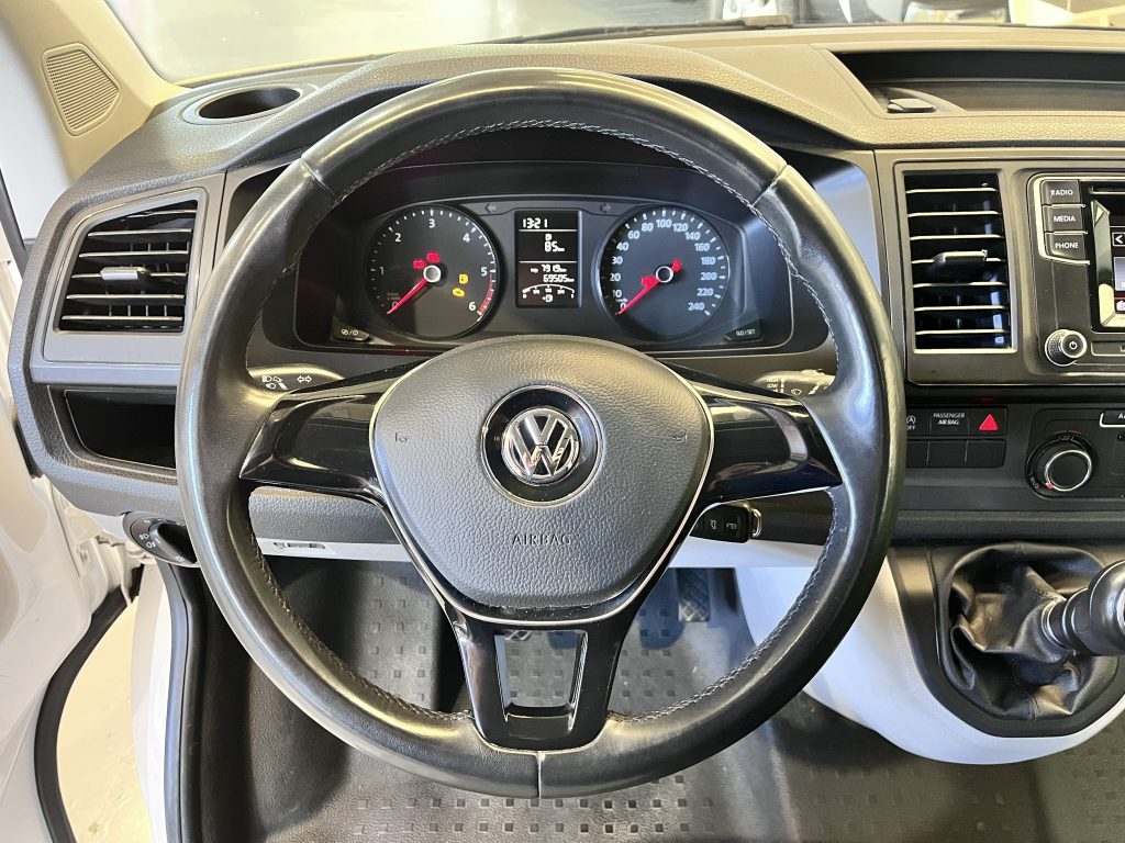 VOLKSWAGEN CARAVELLE 2.0TDI 102CV BMT PACK VIVIENDA + TECHO ELEVABLE REIMO + EXTRAS - foto 17