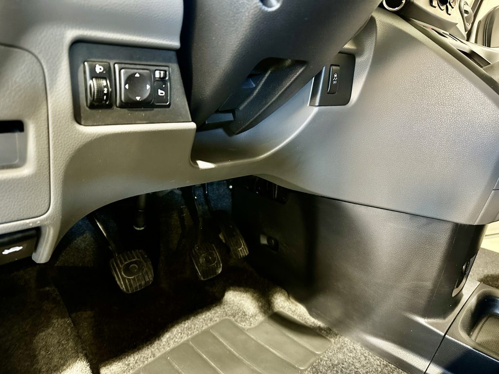 NISSAN NV200 1.5DCI 90CV EVALIA PREMIUM PORTON + D. PTA. LAT. + PACK VIVIENDA «BY TINKERVAN» - foto 26