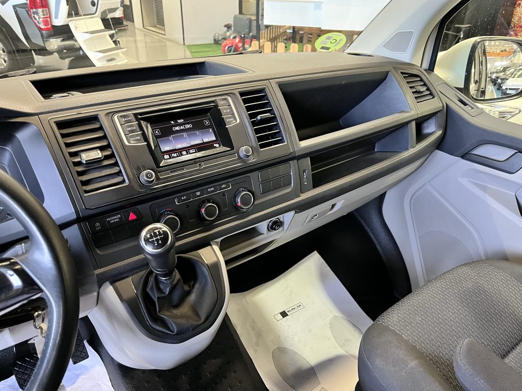 VOLKSWAGEN CARAVELLE T6 2.0TDI 102CV BMT PACK VIVIENDA BYTINKERVAN + TECHO ELEV SCA - foto 24