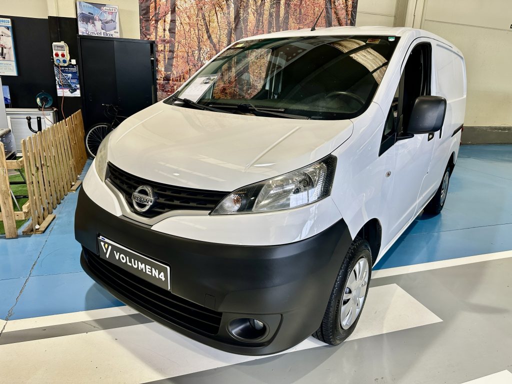 NISSAN NV200 1.5DCI 110CV FURGÓN COMFORT L1 4,2m3 DOBLE PTA LATERAL / 880KG CARGA UTIL - foto 31