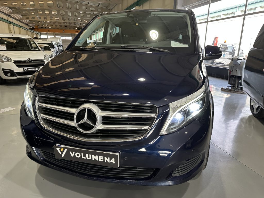 MB V220d 163CV 7GTRONIC LARGA PAQ EXCLUSIVE 6 PL. DOBLE PTA. + LED + EXTRAS / AZUL CAVANSITA - foto 31