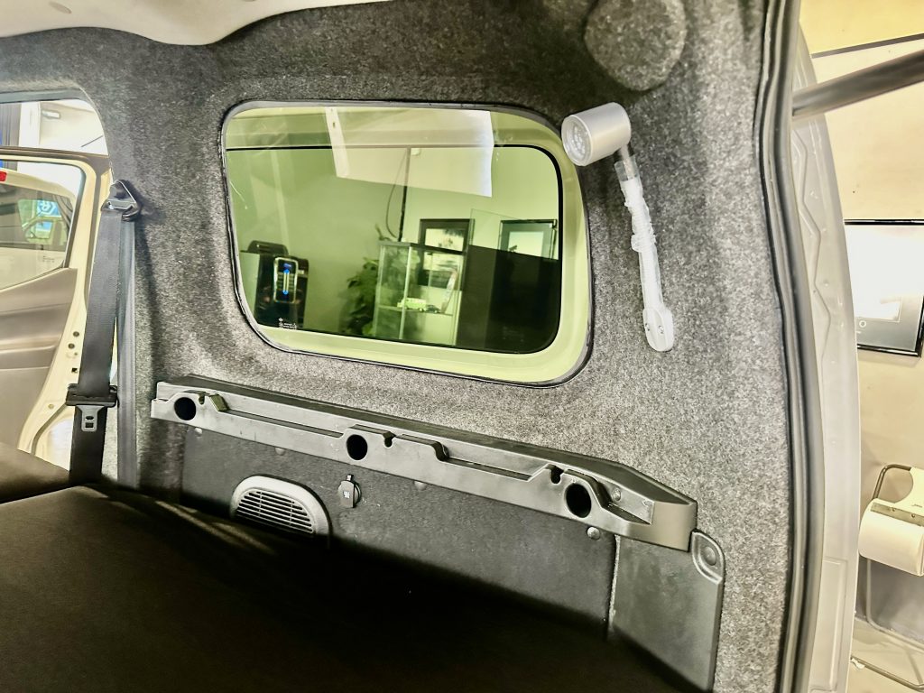 NISSAN NV200 1.5DCI 90CV EVALIA PREMIUM PORTON + D. PTA. LAT. + PACK VIVIENDA «BY TINKERVAN» - foto 43