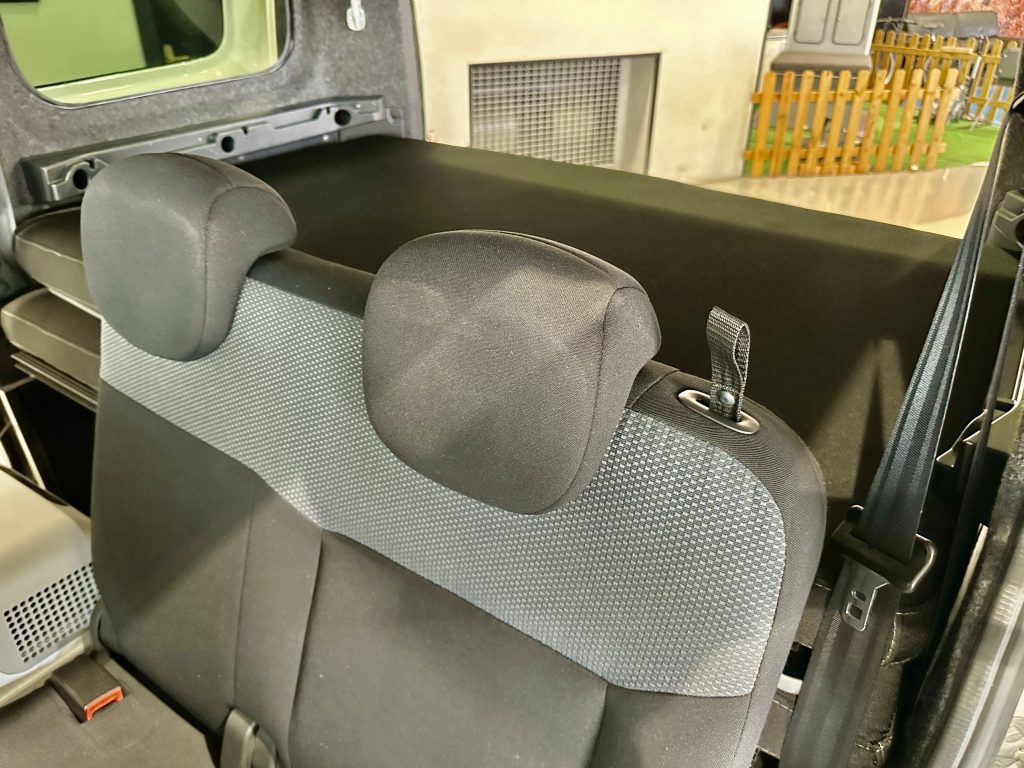 NISSAN NV200 1.5DCI 90CV EVALIA PREMIUM PORTON + D. PTA. LAT. + PACK VIVIENDA «BY TINKERVAN» - foto 58