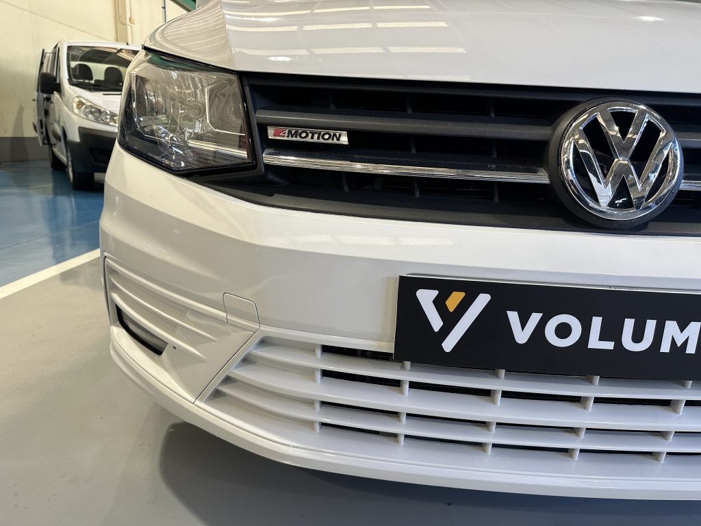 VOLKSWAGEN CADDY 2.0TDI BMT 122CV KOMBI 5 PL. TRENDLINE HIMALAYA 4MOTION 6 VEL + EXTRAS / BLANCO CANDY - foto 7