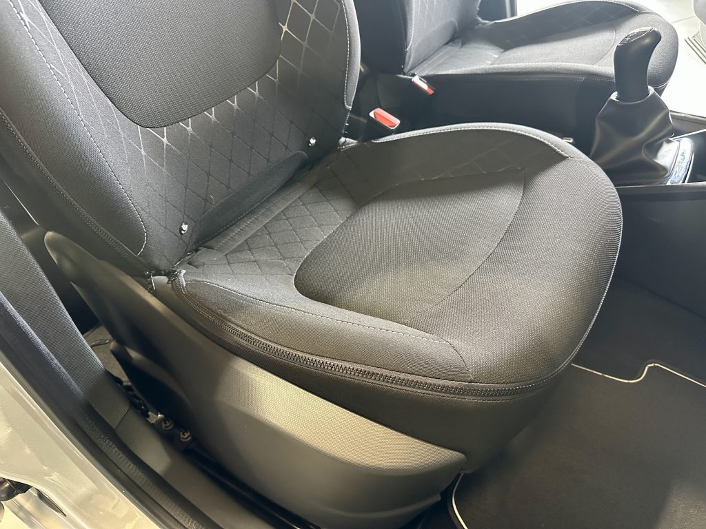 RENAULT CAPTUR 1.5DCI 90CV ZEN ENERGY ECOLEADER EURO6 + EXTRAS - foto 28