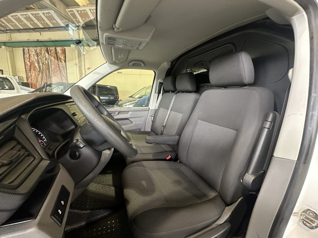 VW TRANSPORTER T6.1 2.0TDI BMT 150CV 4MOTION M6 FURGON CORTO TN / BLANCO CANDY - foto 15