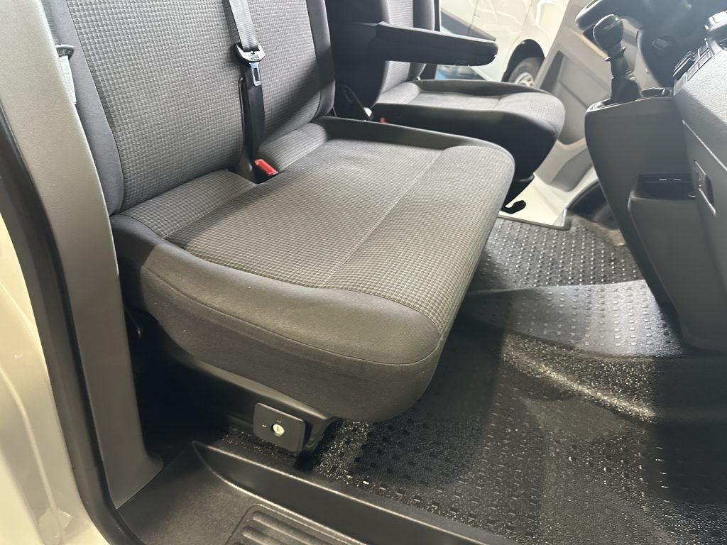 VW TRANSPORTER T6.1 2.0TDI BMT 150CV 4MOTION M6 FURGON CORTO TN / BLANCO CANDY - foto 21