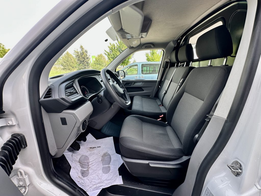 VW TRANSPORTER T6.1 2.0TDI BMT 110CV M6 FURGON CORTO TN / BLANCO CANDY - foto 13