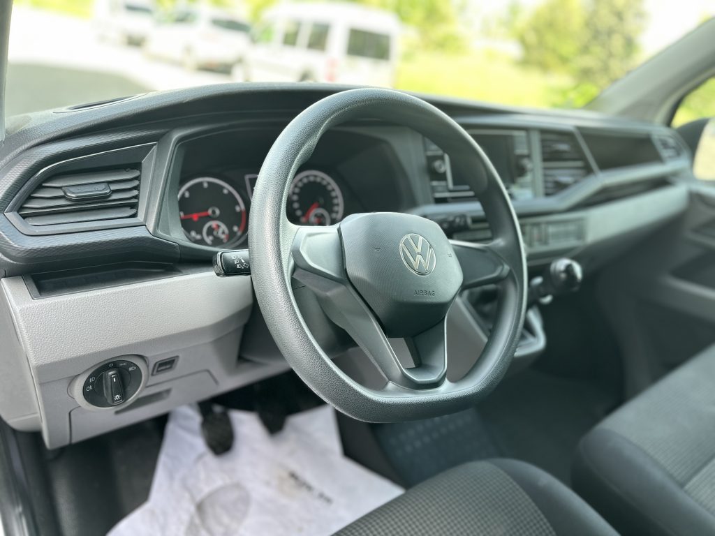 VW TRANSPORTER T6.1 2.0TDI BMT 110CV M6 FURGON CORTO TN / BLANCO CANDY - foto 14