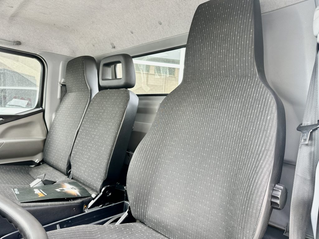 MITSUBISHI CANTER FUSO 7C15 3.0D 150CV AMT DUONIC 3.400 D. EJES EHV ECOHYBRID C/C / 7.500kg - foto 9
