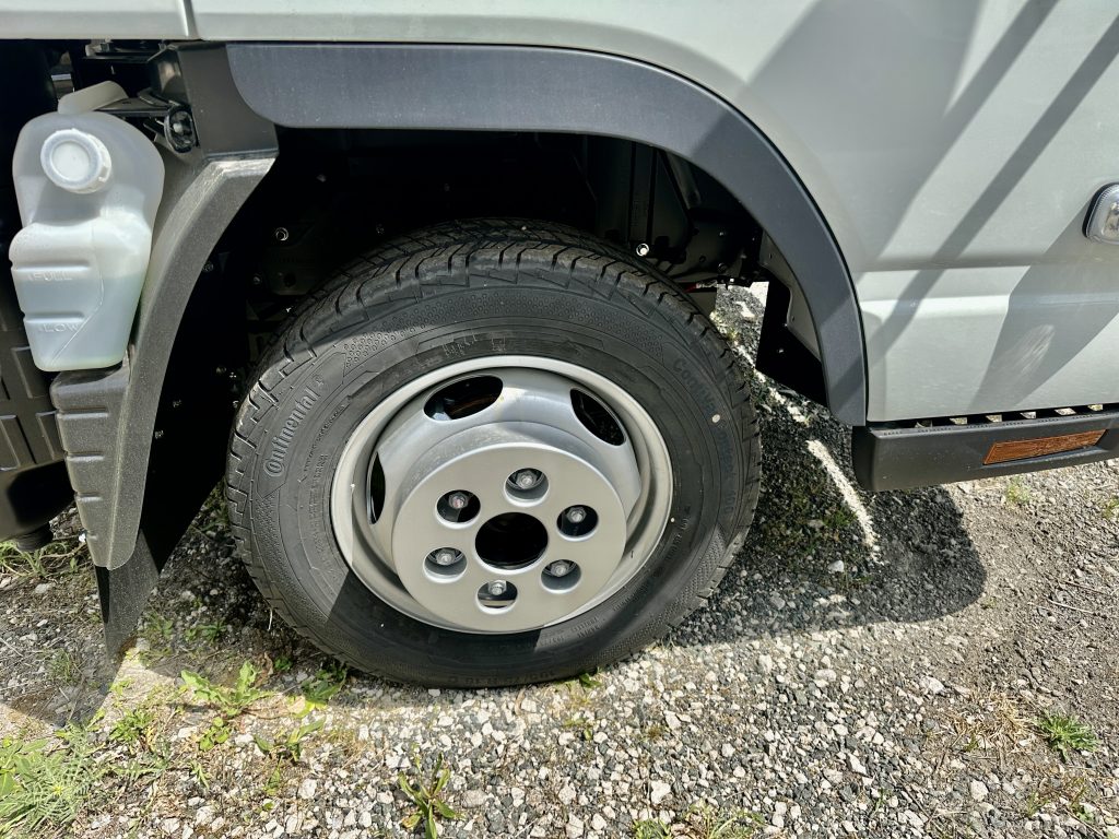 MITSUBISHI CANTER FUSO 3C15 3.0D 150CV M6 MT C/C CORTO 2.800 D. EJES / 3.500kg - foto 15