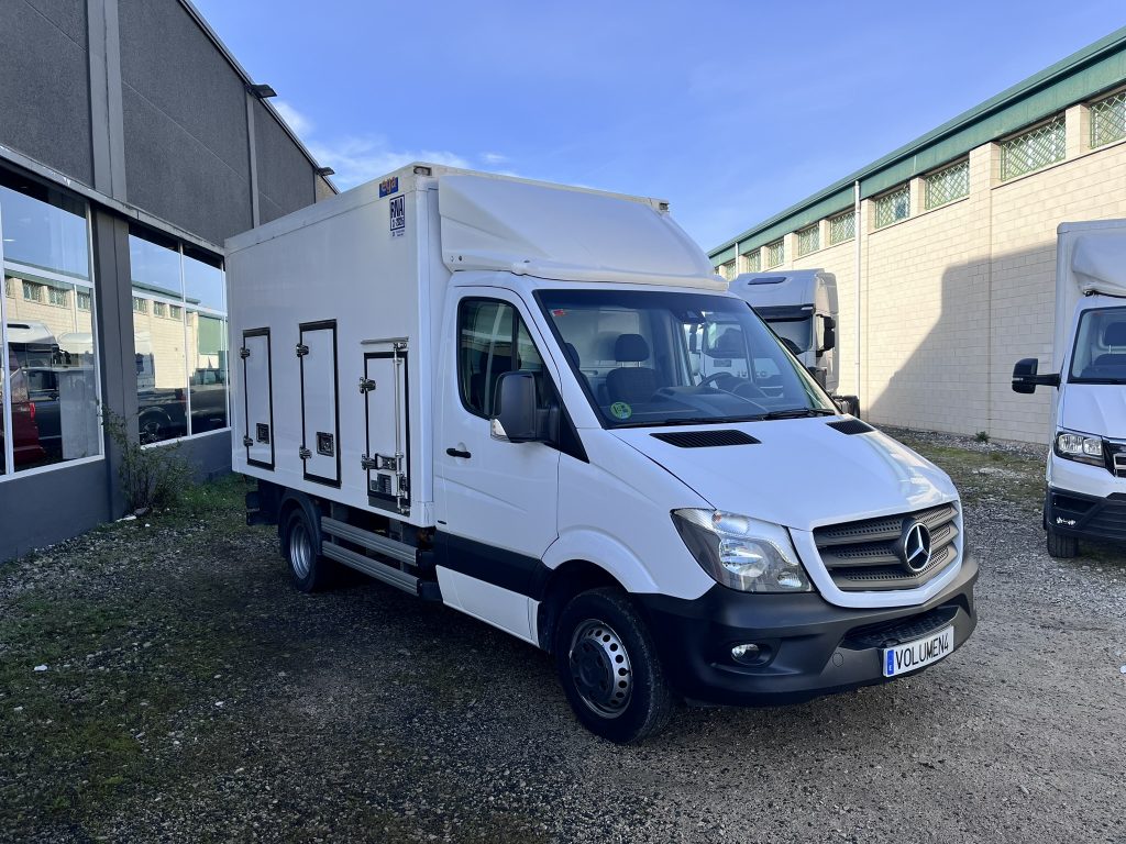 MERCEDES BENZ SPRINTER 519CDI 3.0CDI V6 190CV BlueTEC AUT C/C ISOTERMO + FRIO -20 / 5.000KG - foto 3