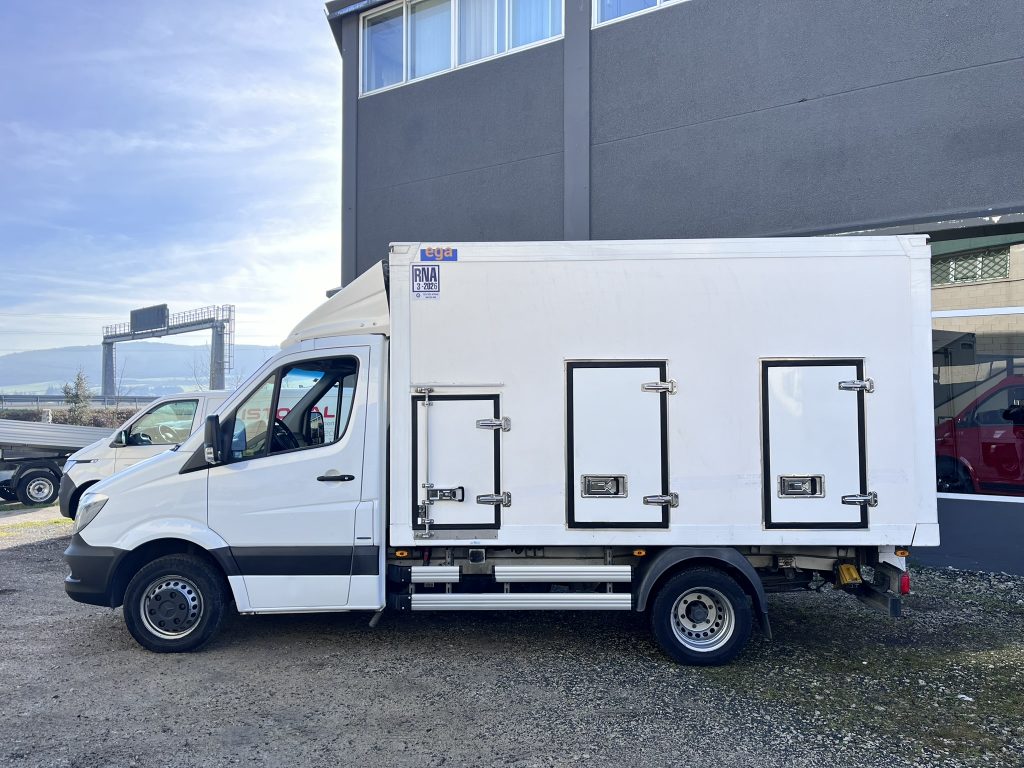 MERCEDES BENZ SPRINTER 519CDI 3.0CDI V6 190CV BlueTEC AUT C/C ISOTERMO + FRIO -20 / 5.000KG - foto 5