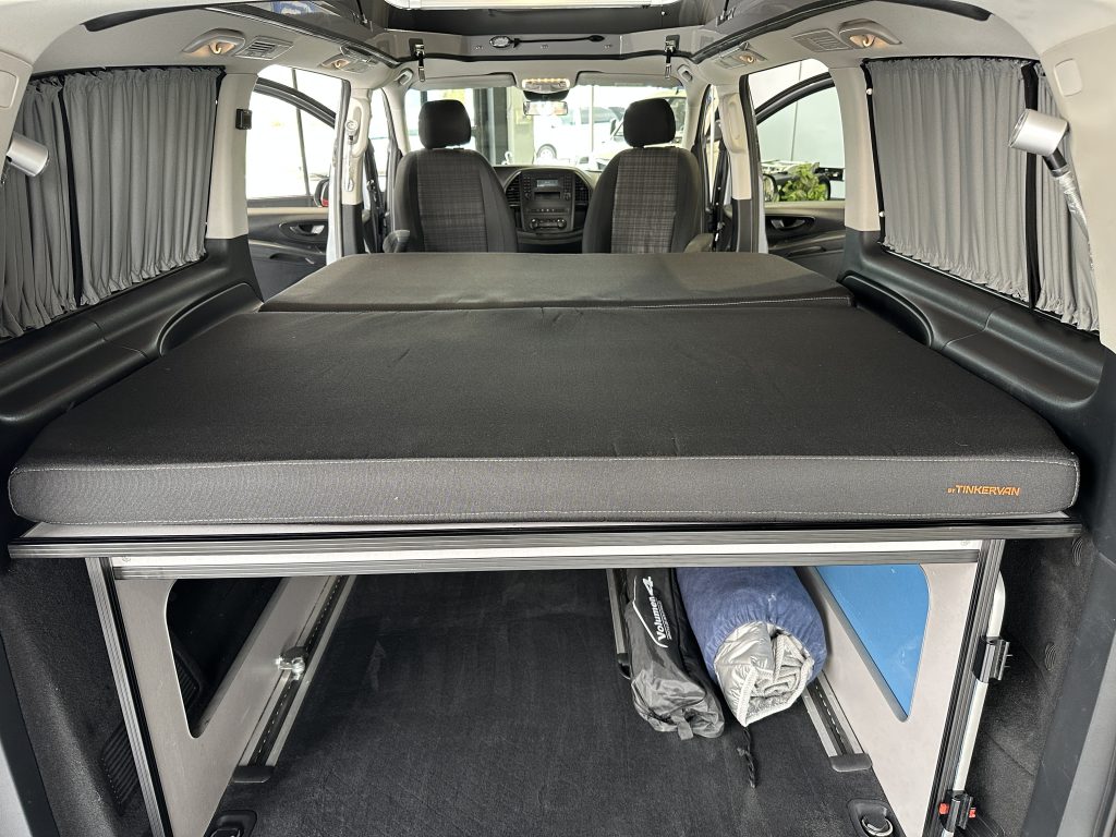 MERCEDES VITO 114CDI TOURER SELECT 7G TRONIC RWD VIVIENDA «BY TINKERVAN» FULL EQUIPE+TURISMO / GRIS PEDERNAL - foto 44