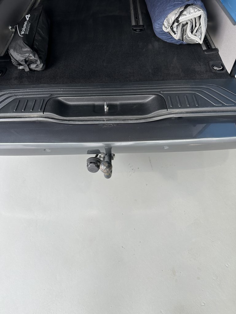 MERCEDES VITO 114CDI TOURER SELECT 7G TRONIC RWD VIVIENDA «BY TINKERVAN» FULL EQUIPE+TURISMO / GRIS PEDERNAL - foto 48
