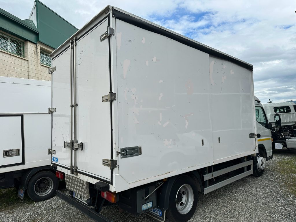 MITSUBISHI CANTER FUSO 7C15 3.0D 150CV AMT DUONIC 3.400 D. EJES EHV ECOHYBRID C/C BOTELLERO / 7.500kg - foto 6